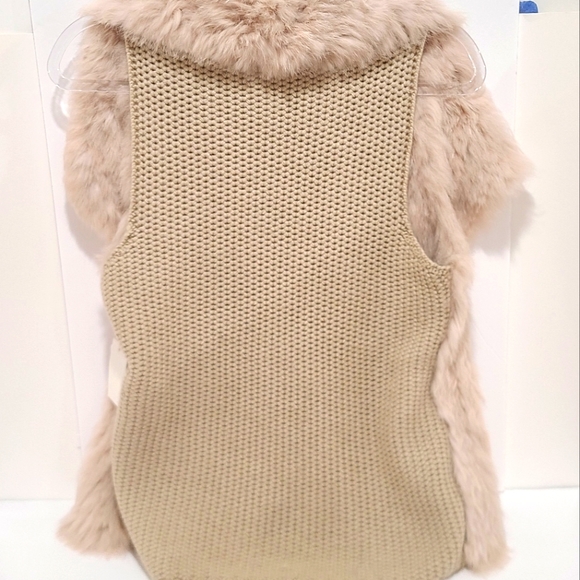 Neiman Marcus Rabbit Fur Vest Medium BNWT - Picture 4 of 10